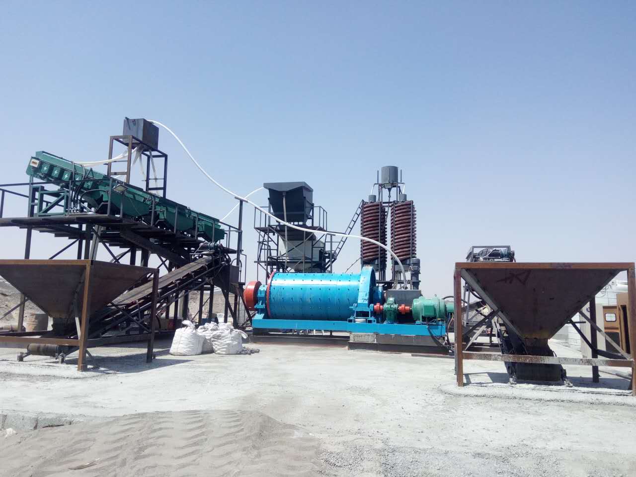 锰矿现场图2 - Manganese ore processing methods:what are they?