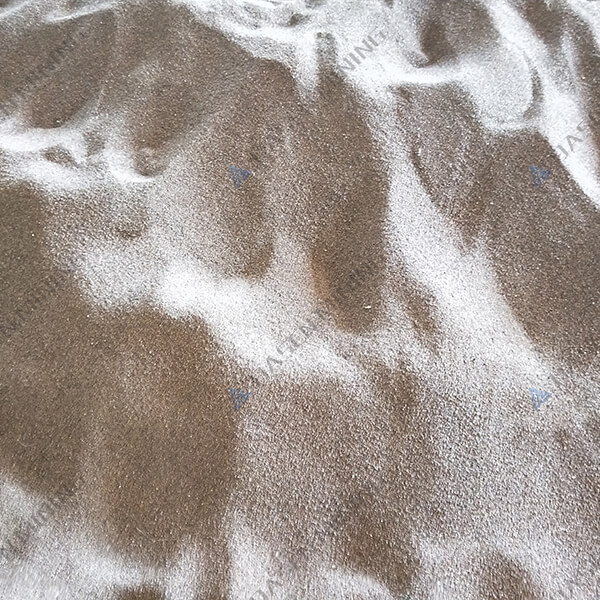 砂 的 锆 英 砂 1 - DOMŮ