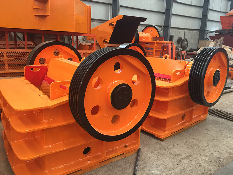 JAW CRUSHER 1 - Jaw rock crusher with high capacity used in global mining