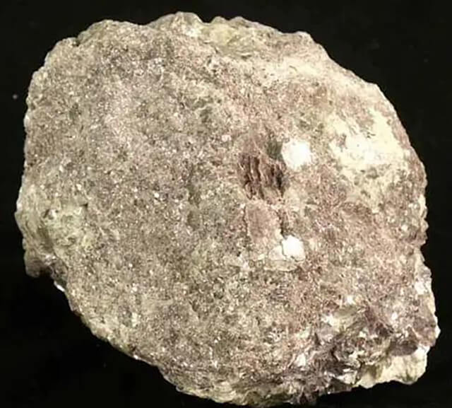 锂云母 绿柱石 铌钽矿矿石 - How can you identify different ores?